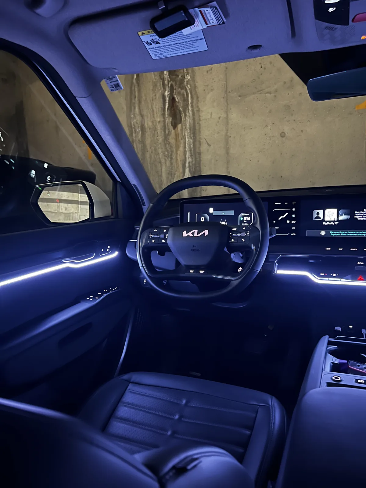 Blue ambient lighting Kia